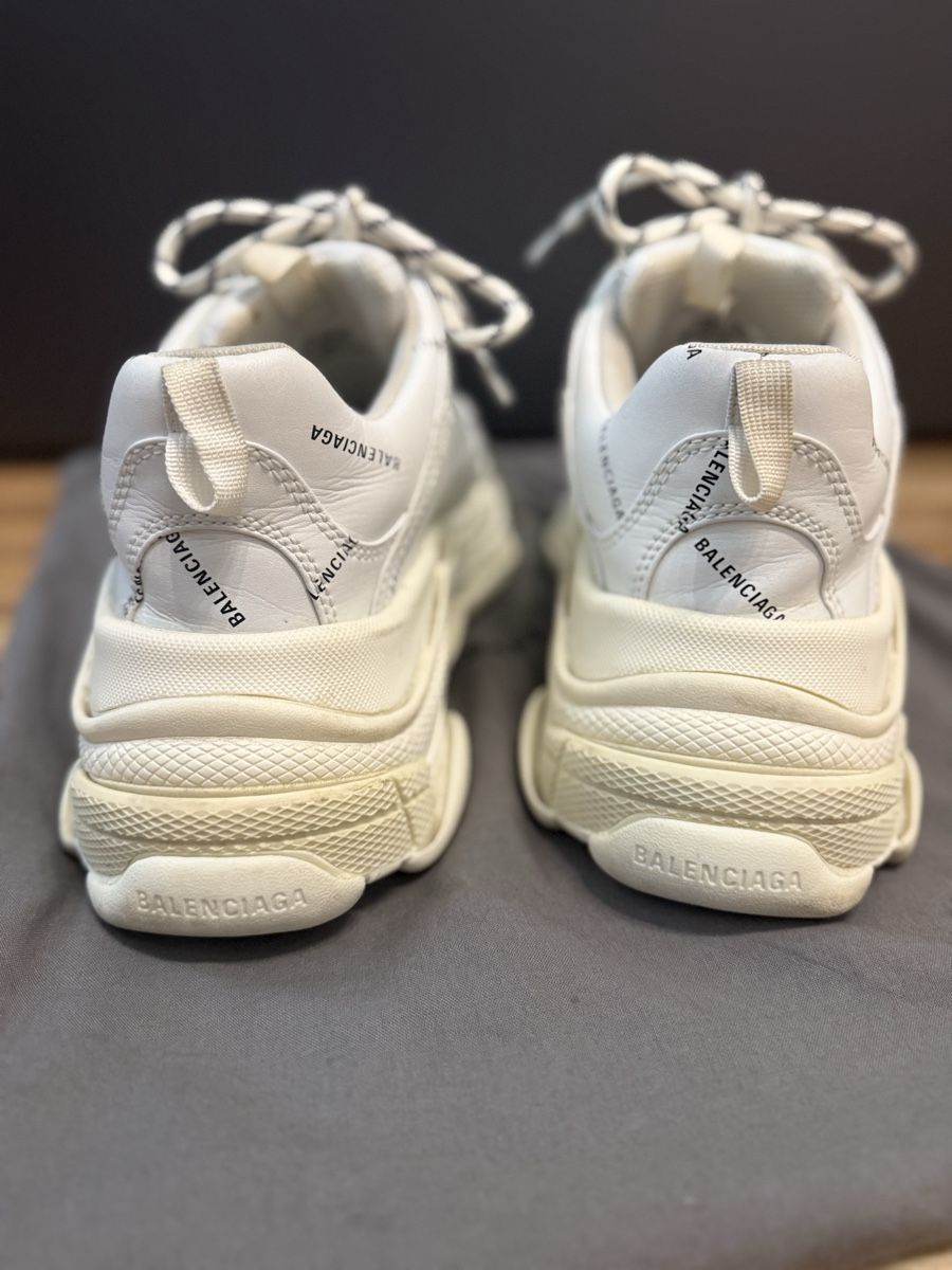Balenciaga Scarpe da uomo: Balenciaga Triple S  – Nuovo (secondo la descrizione) da Buchs AG venduto da MiWeFe17 4