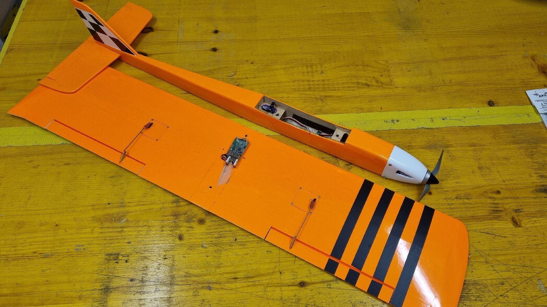 Modellismo RC: Petit Chelem Topmodel – Usato da Savigny venduto da estes11 3