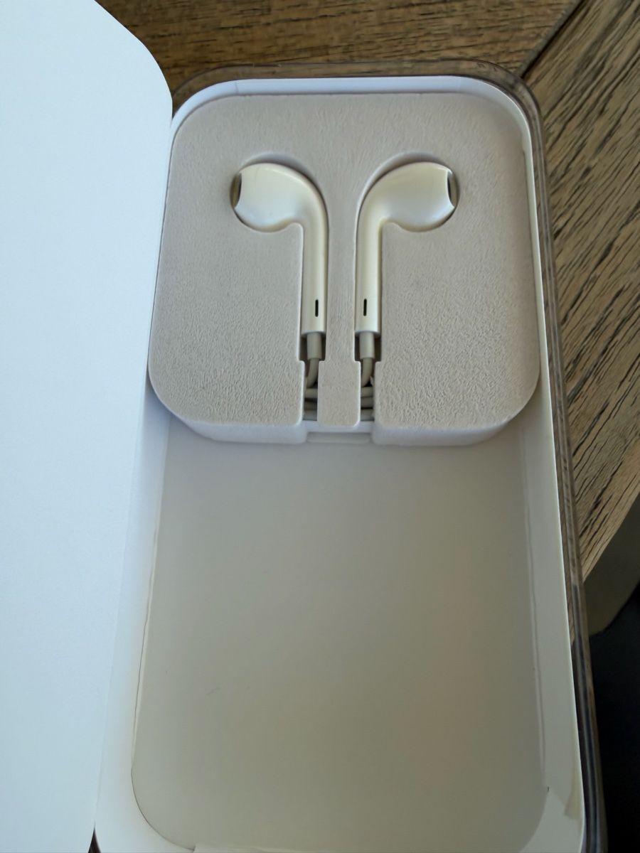 Apple Lettore multimediale portatile: Apple IPod touch Gold 32 GB 6. Generation WLAN & Bluetooth – Usato da Kreuzlingen venduto da Littelmisssunshine 3