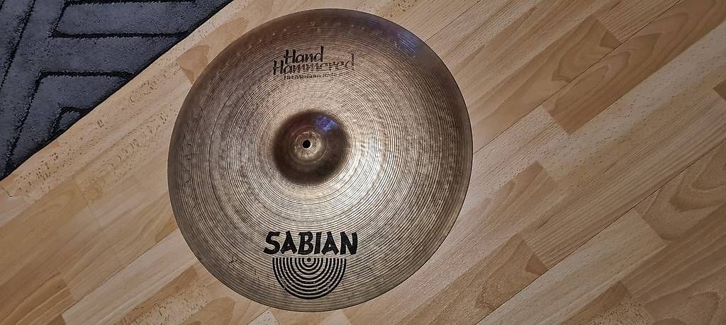 Strumenti musicali: Sabian Hand Hammered HH Medium Ride 20 – Usato da Wallisellen venduto da Daijga