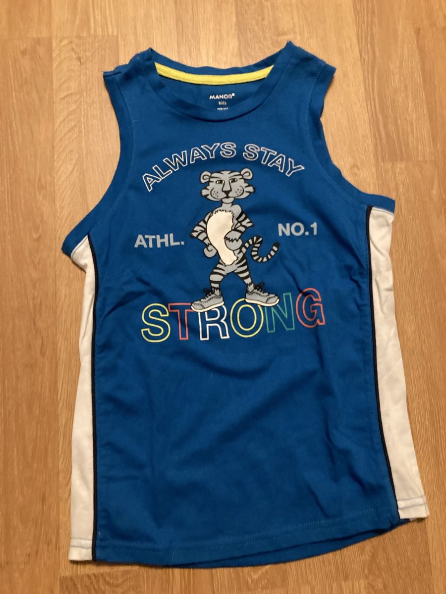 Camicie, T-shirt & Polo: Knaben Top Gr. 110/116 – Usato da Emmenbrücke venduto da JJ_89