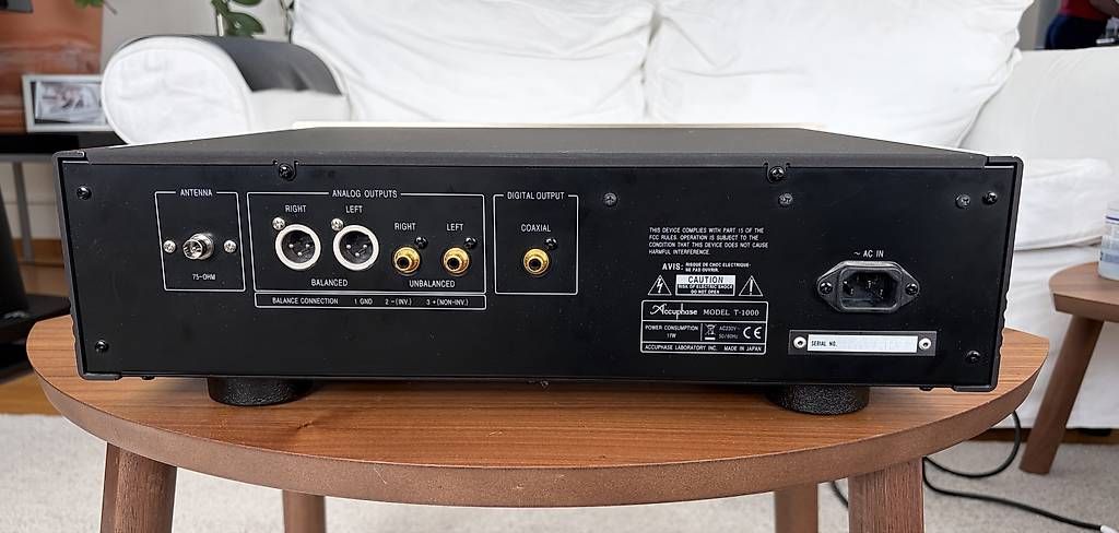 Radio: Accuphase T-1000 High-End FM Tuner – Usato da Zürich venduto da cutyswiss 3
