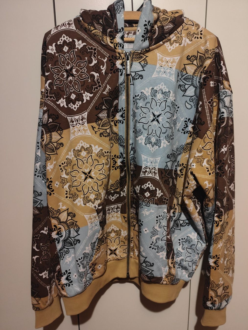 Pullover & Sweatshirts: Sweat Karl Kani – Neu und originalverpackt aus Fleurier von dav_xx8y 4