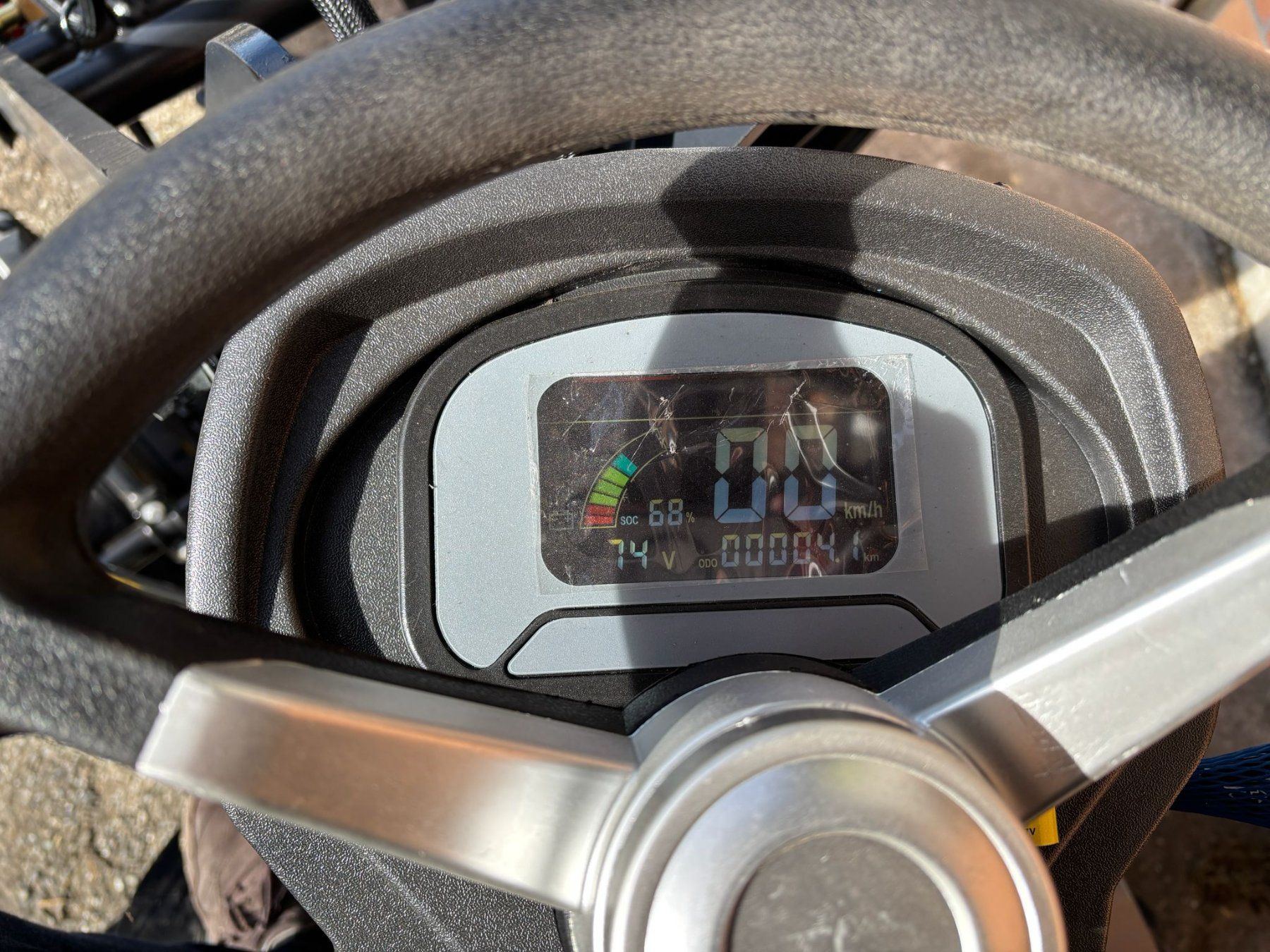 Caricatori: Neuer Frontlader mit Elektromotor/Nouvelle chargeuse elect. – Nuovo (secondo la descrizione) da Senèdes venduto da Ramkro 3