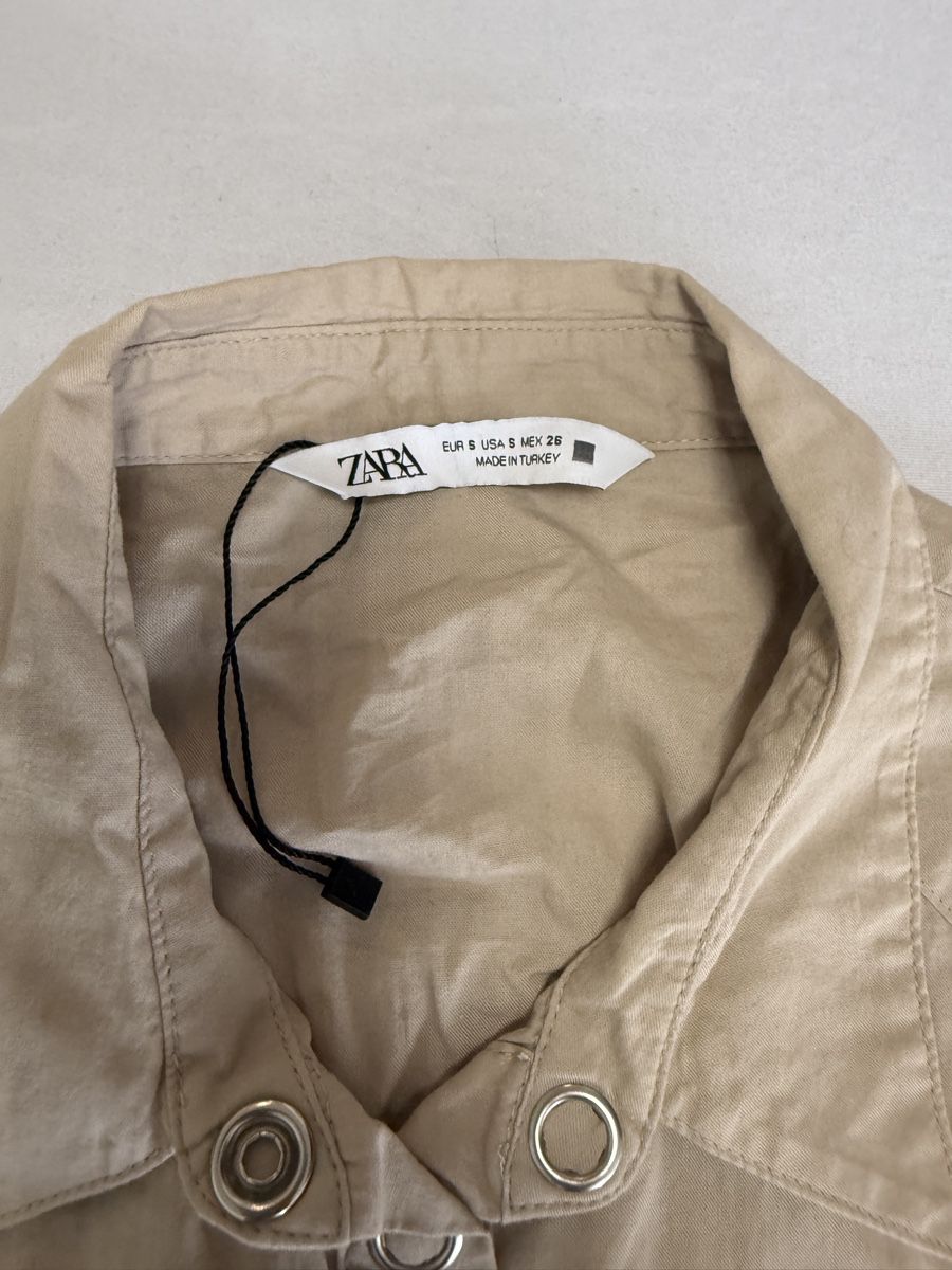 Zara Blusen: ZARA Bluse beige Grösse S  – Neu (gemäss Beschreibung) aus Winterthur von fij_f65r 2