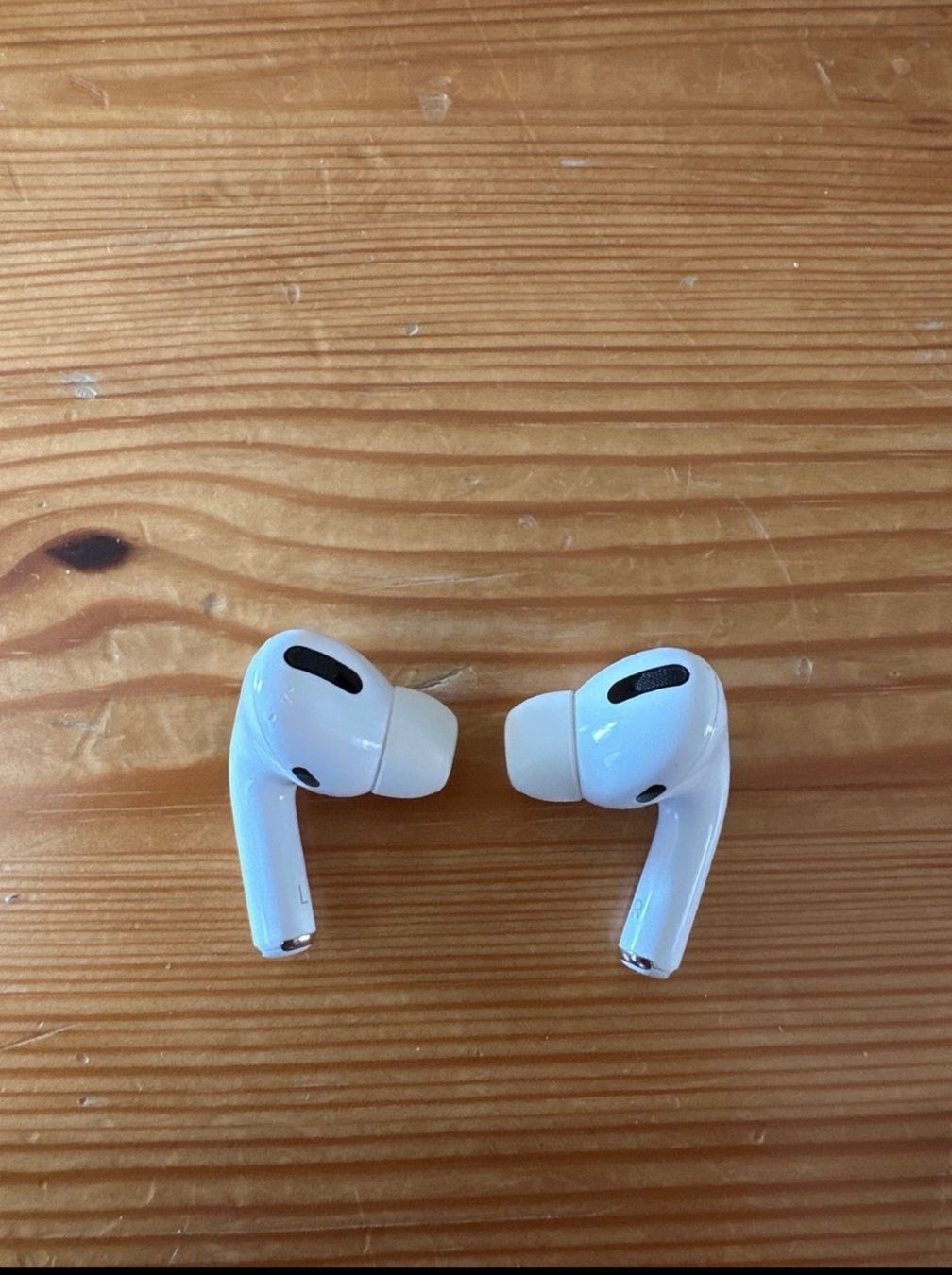 Apple Kopfhörer - Headsets: Airpods Pro 1st Generation – Gebraucht aus Hägendorf von  1