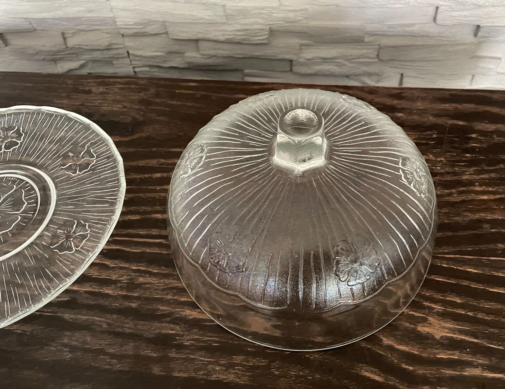 Bicchieri: Käseglocke aus Glas, mit Unterteller – Usato da Wettingen venduto da Bazzoo 3