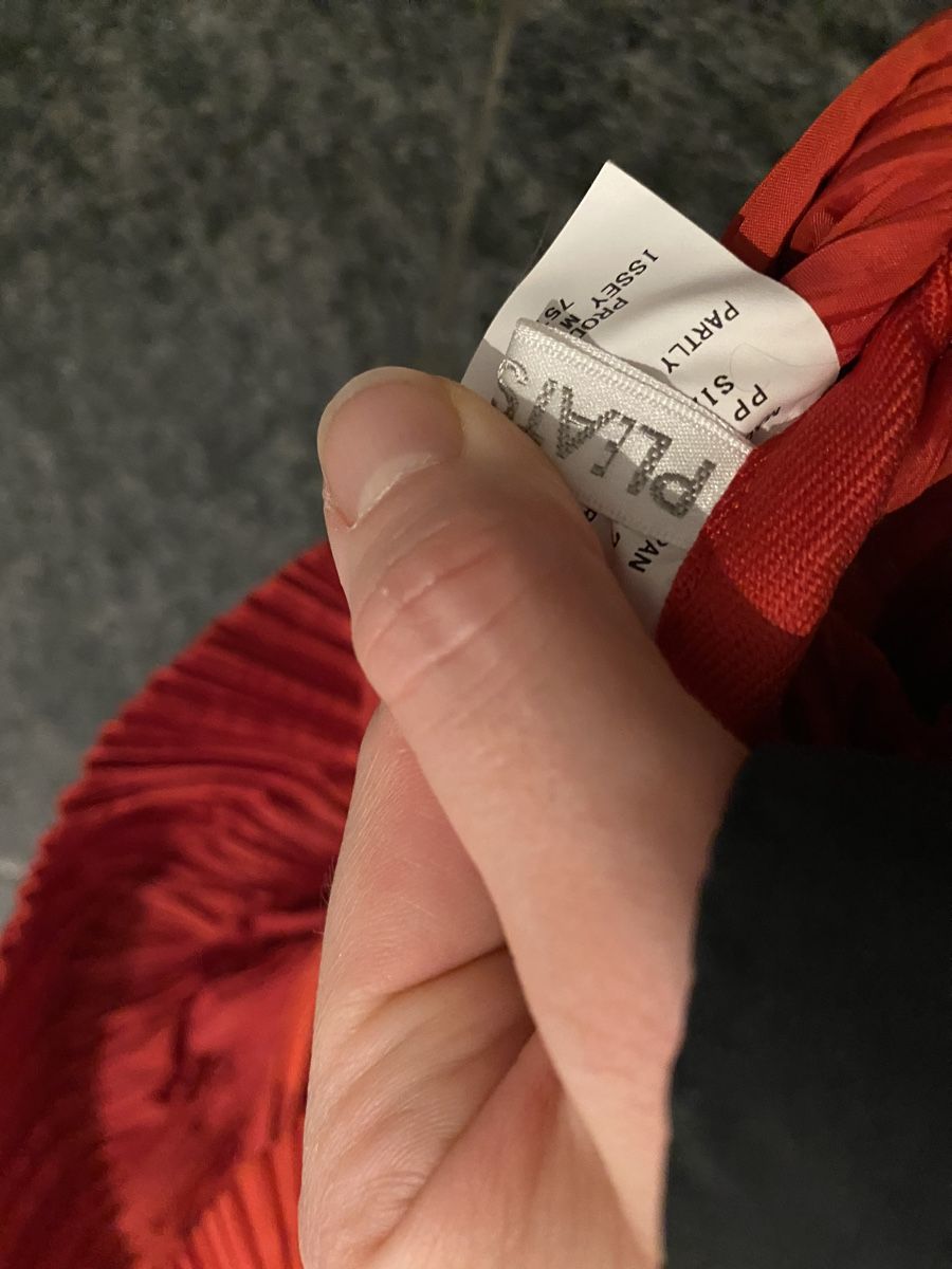 Issey Miyake Rucksäcke: Issey Miyake pleated rucksack Large – Neu (gemäss Beschreibung) aus Luzern von rachlaw1 2