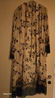 Sommerlicher Kimono mit Blumenmuster, Grösse M, neuwertig