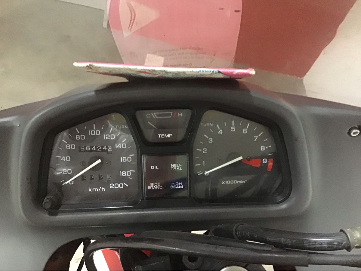 Honda Touring: Honda Transalp 600v – Usato da Zürich venduto da Tmake 2