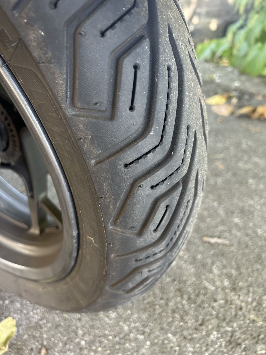 Yamaha Scooters: Yamaha X-Max 300 – Gebraucht aus Wollerau von nic_vj8g 5