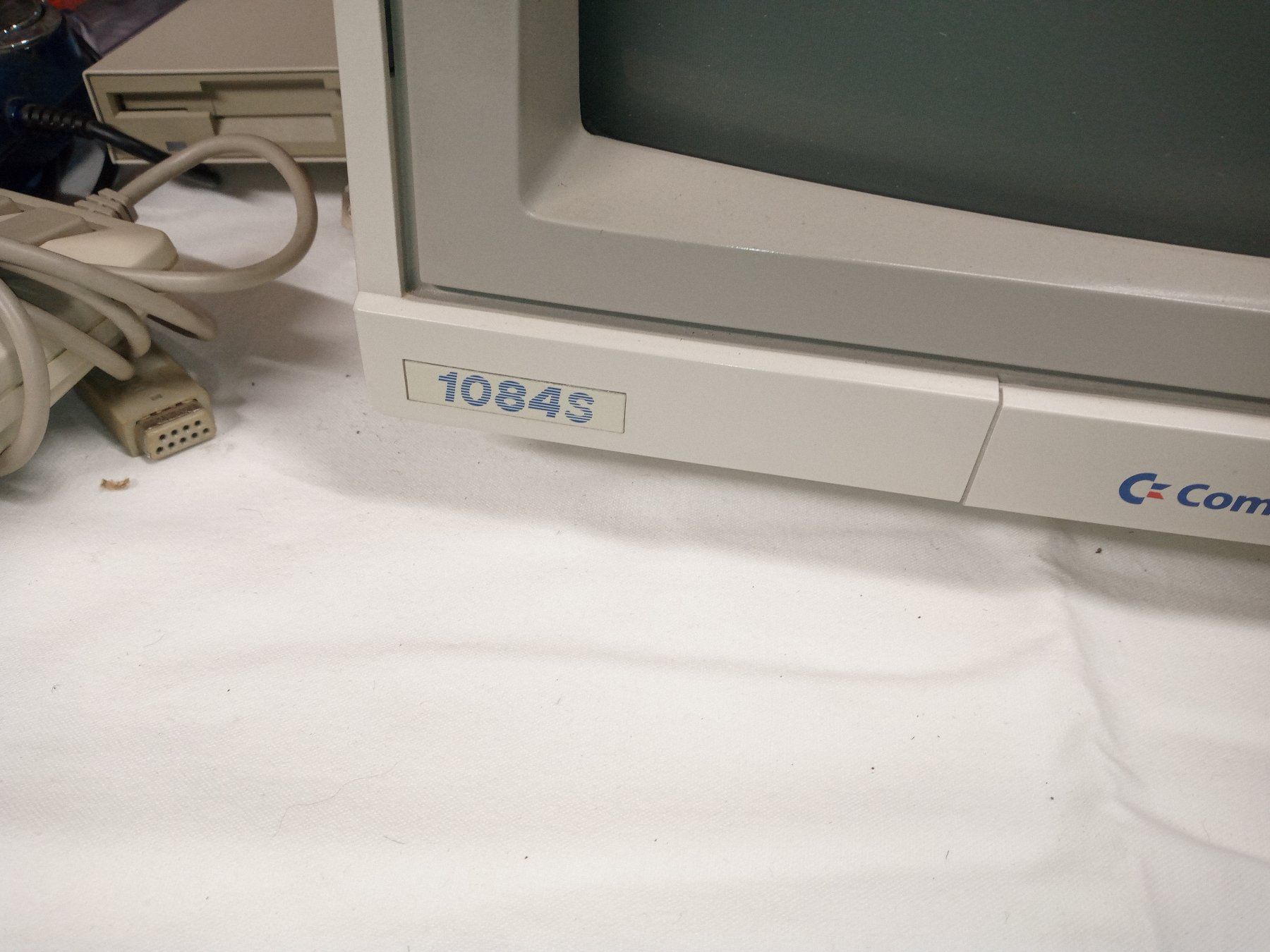 Commodore PCs: Restposten material Amiga Commodore – D'occasion à Prez-vers-Siviriez par Monija70 1