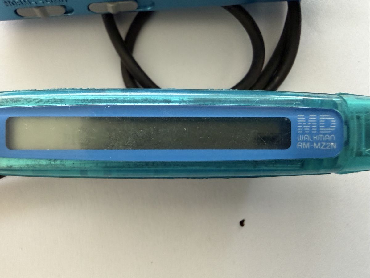 Sony Minidisques: lecteur Sony MD Walkman MZ-E60 – D'occasion à Echallens par JAR69 4