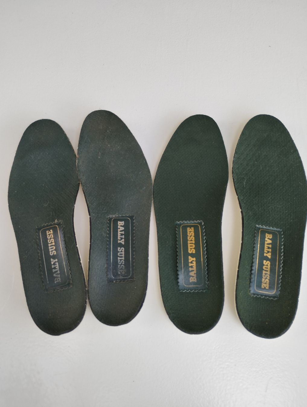 Herrenschuhe: Bally Suisse Einlegesohlen Grösse 5, 4 Stk – Gebraucht aus Ostermundigen von Dinge1