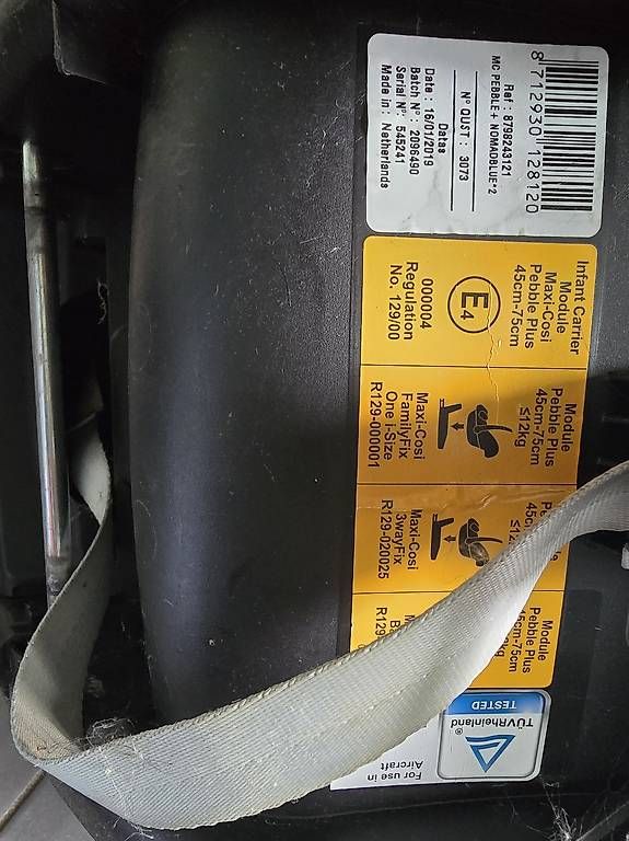 Seggiolini per auto: Pack Maxi-Cosi Pebble + Base ISOFIX 
 – Usato da Sion venduto da Keno444 2