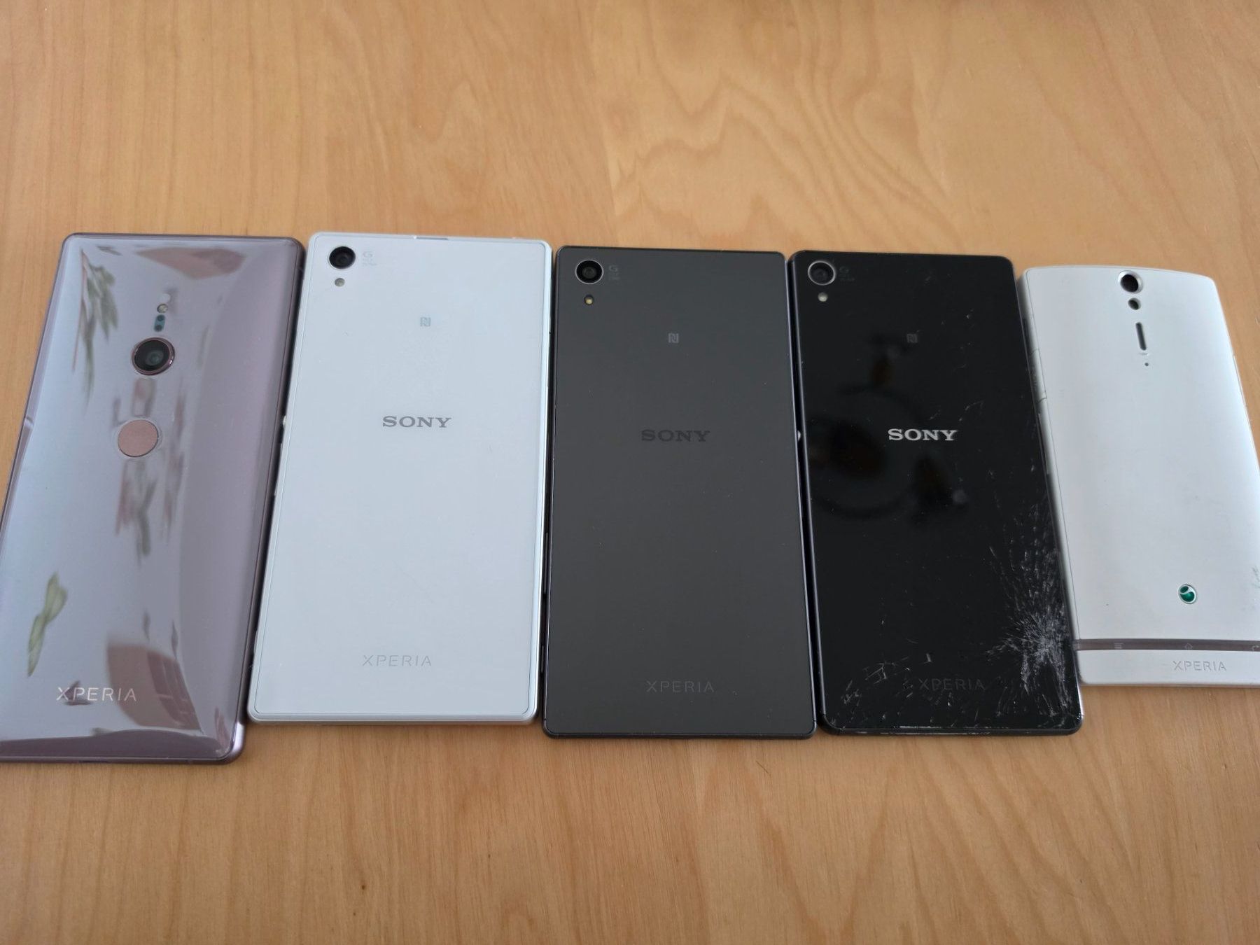 Sony Handys / Smartphones: 5 x Sony Xperia – Gebraucht aus Fahrwangen von kittycat88 1