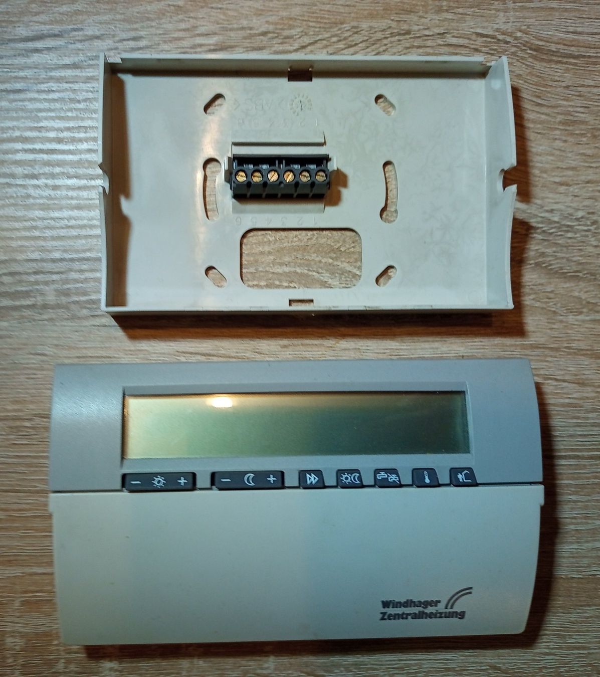 Windhager Radiatori: Windhager Biowin Bedienmodul FB5210 009254 – Usato da innertkirchen venduto da gold242 1
