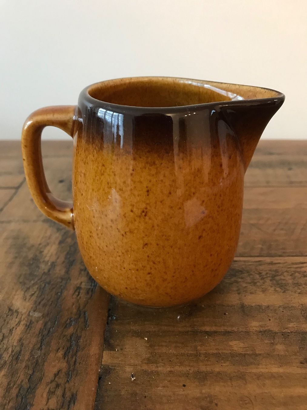 Rössler Caraffe: Rössler Rahmkännchen 2 dl braun – Usato da Rapperswil SG venduto da cosiba01 1