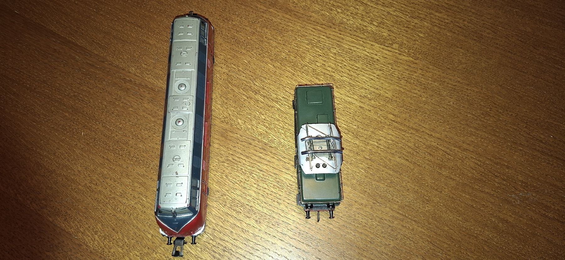 Märklin Modellini di ferrovie: H0 Märklin AC Analog E6302 + V200 056 Loks. – Usato da Pfäffikon ZH venduto da gub_2j76 6