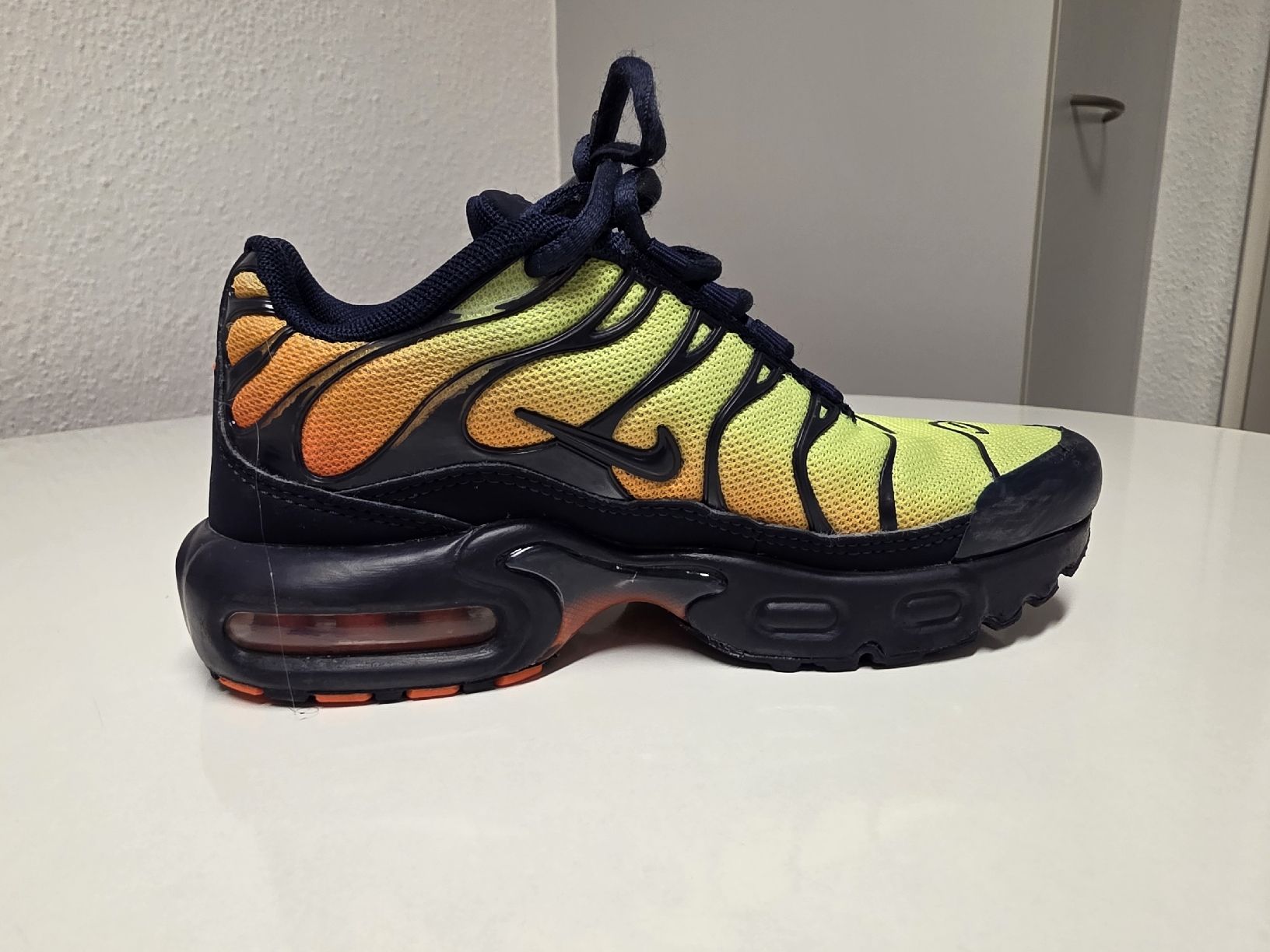 Nike Scarpe da uomo: Nike Air Max Tn – Usato da Suhr venduto da MrvicaAG 3
