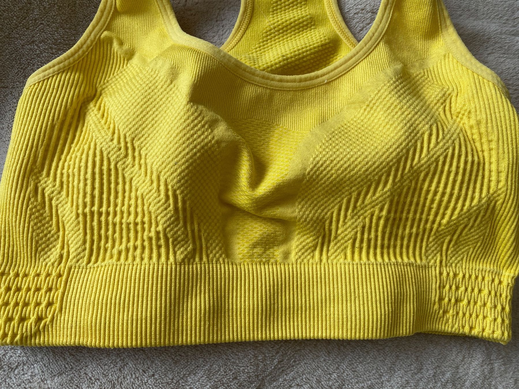 Top: Sportbustier starker Halt Grösse S – Nuovo (secondo la descrizione) da Trachslau venduto da M_Schmid81 1