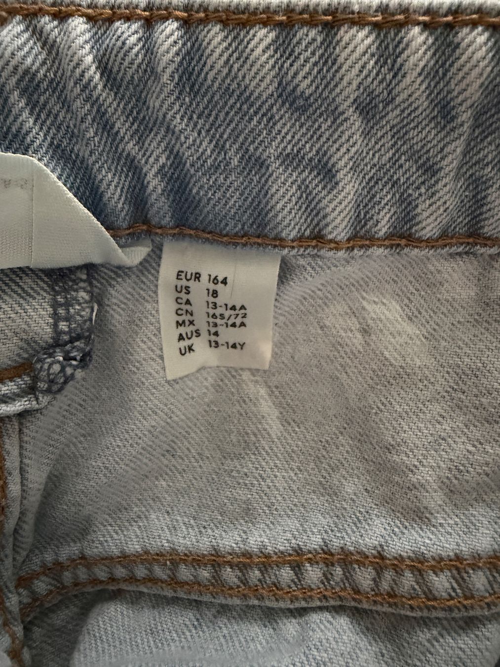 Pantalons: Jeans, Jungs – D'occasion à Gattikon par Mariani3 6