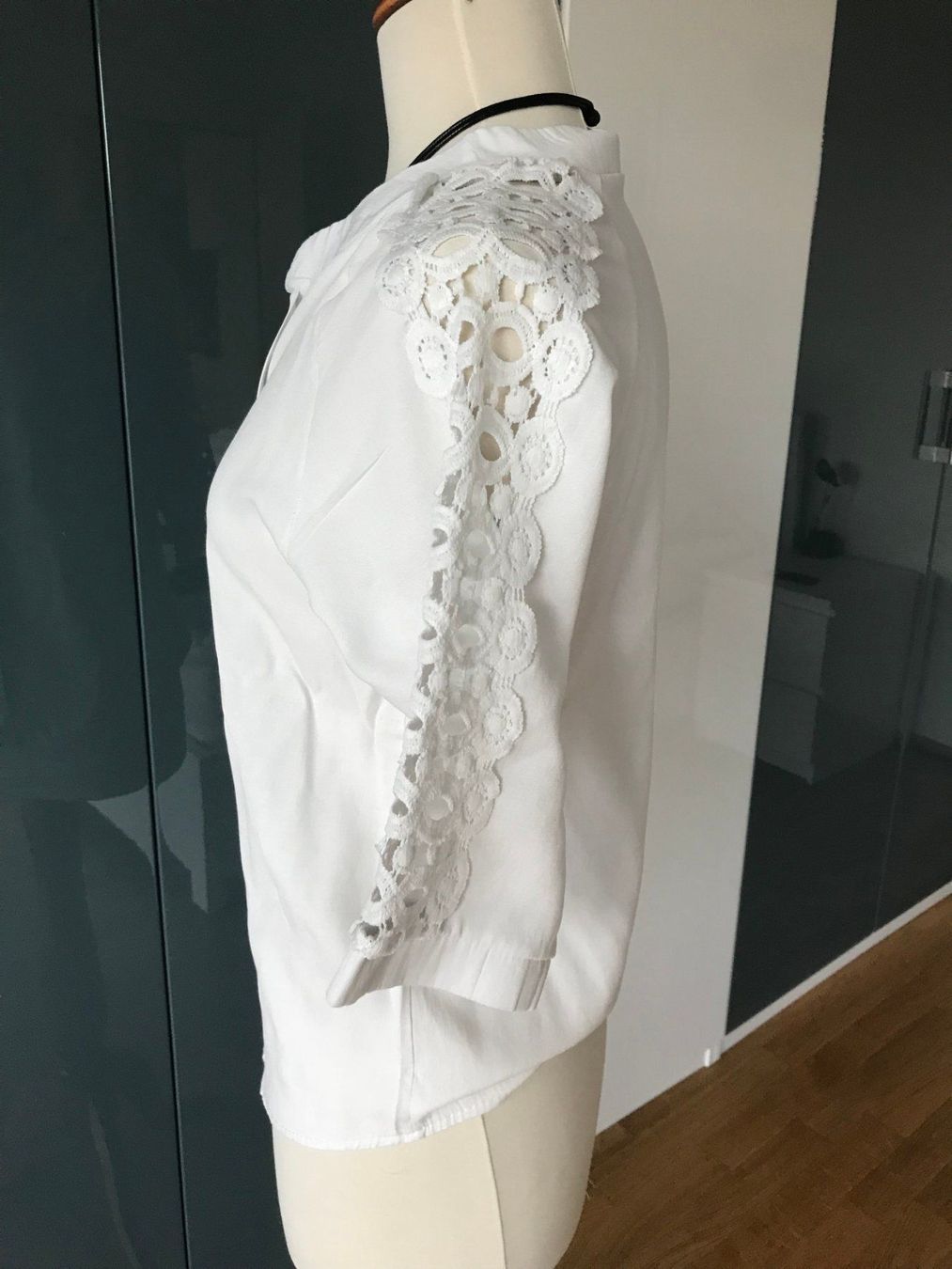 Blusen: Weiße Bluse 38M – Gebraucht aus Dübendorf von Levintreyer 2