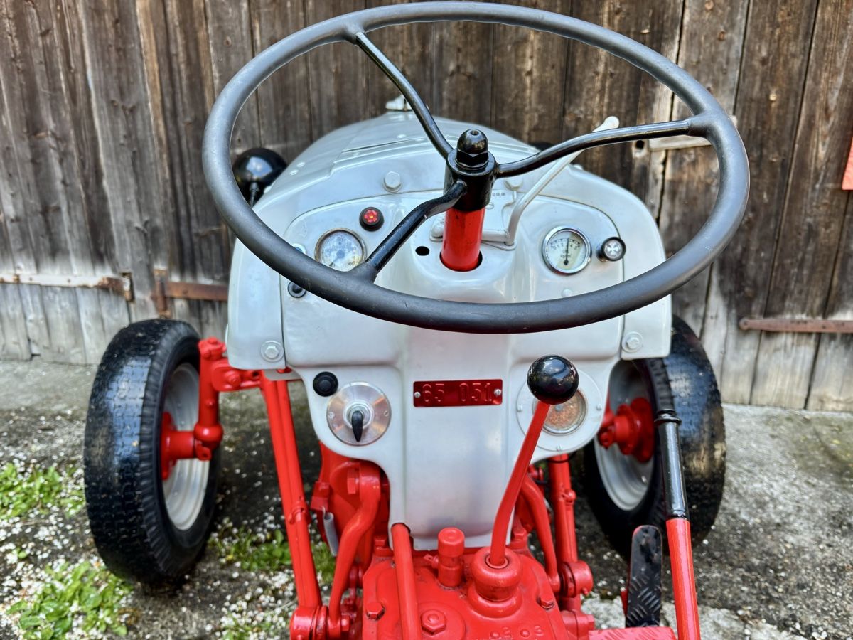 Ford Trattori: Ford 8N Oldtimer Traktor – Usato da Gündisau venduto da yuma06 4