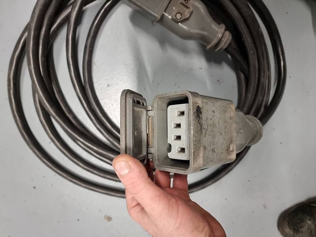 Kabel: J24 4pol Verlängerunskabel – Gebraucht aus Thayngen von mrgt4st205 1