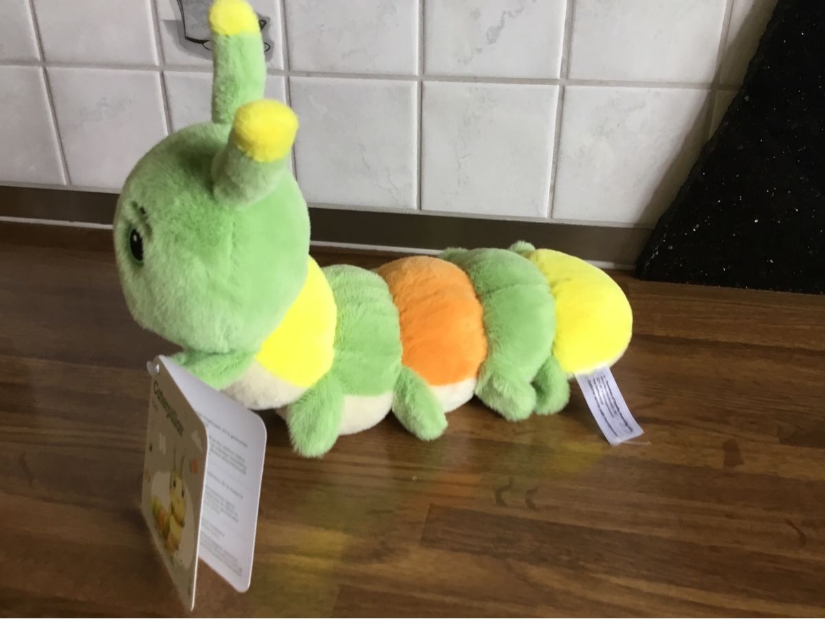 Coop Sammelmarken & -punkte: Coop Trophy Sammelspass Ab in den Frühling Plüschraupe Fredd – Neu und originalverpackt aus Oberbüren von Eigis 1