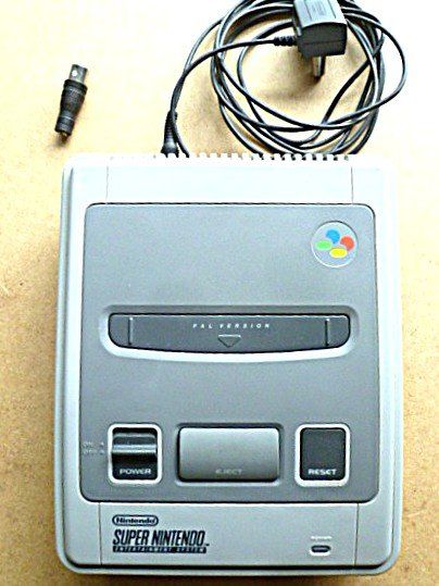 Giochi: NINTENDO Super SNES und Super Game Boy, 9-teilig – Usato da Effretikon venduto da Heimstudio 2