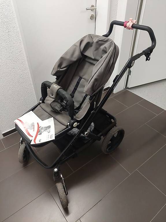 Britax Römer Carrozzine: Kinderwagen Britax – Usato da Bonstetten venduto da denahiro