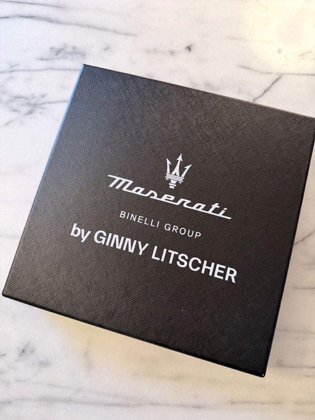 Foulard & Sciarpe: Seidentuch by Ginny Litscher for Maserati – Nuovo e nell'imballaggio originale da Zürich venduto da Secretwish007 3