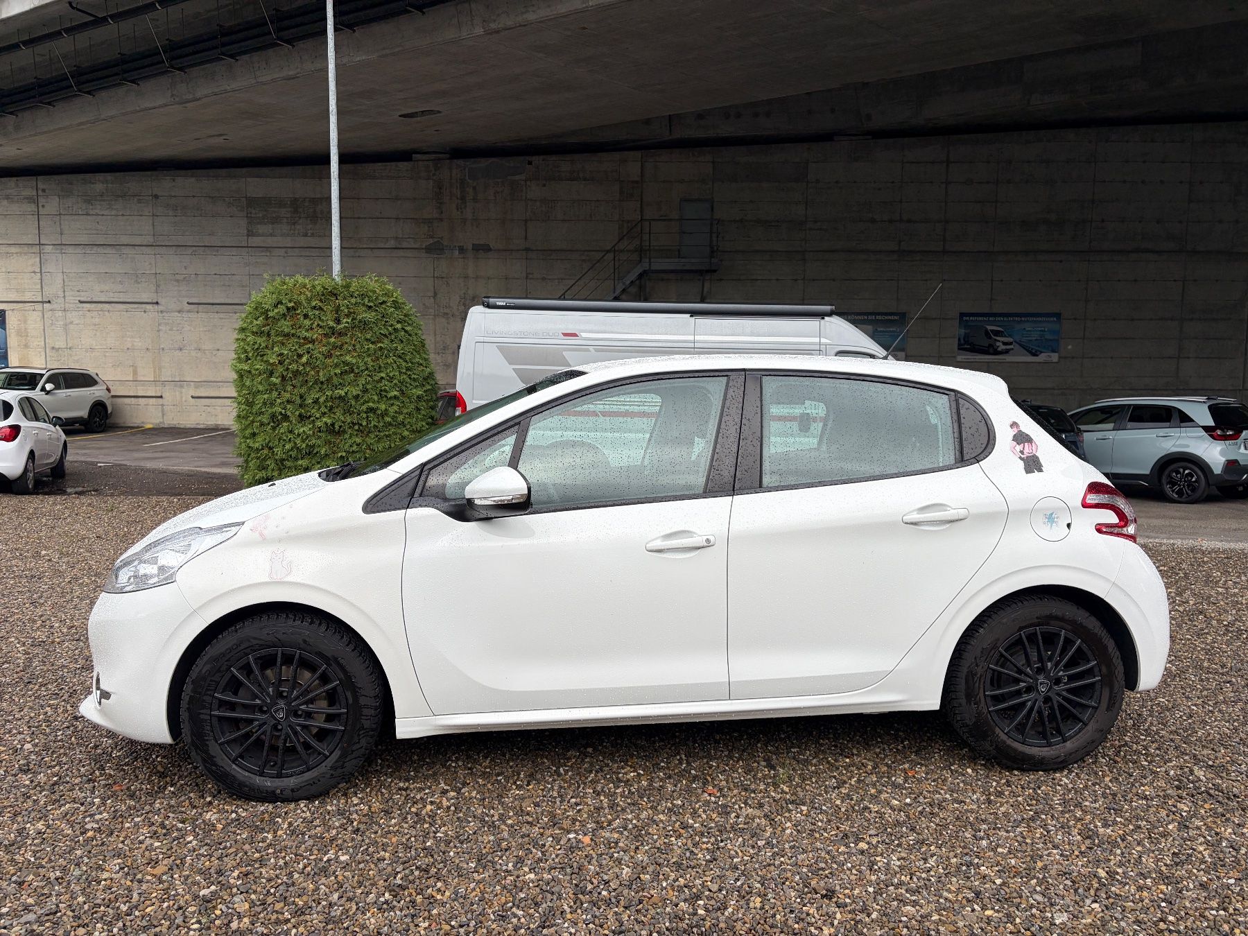Peugeot Autos: Peugeot 208 1.2 PureTech Access – Gebraucht aus Bern von Garage-Blunier-AG 1