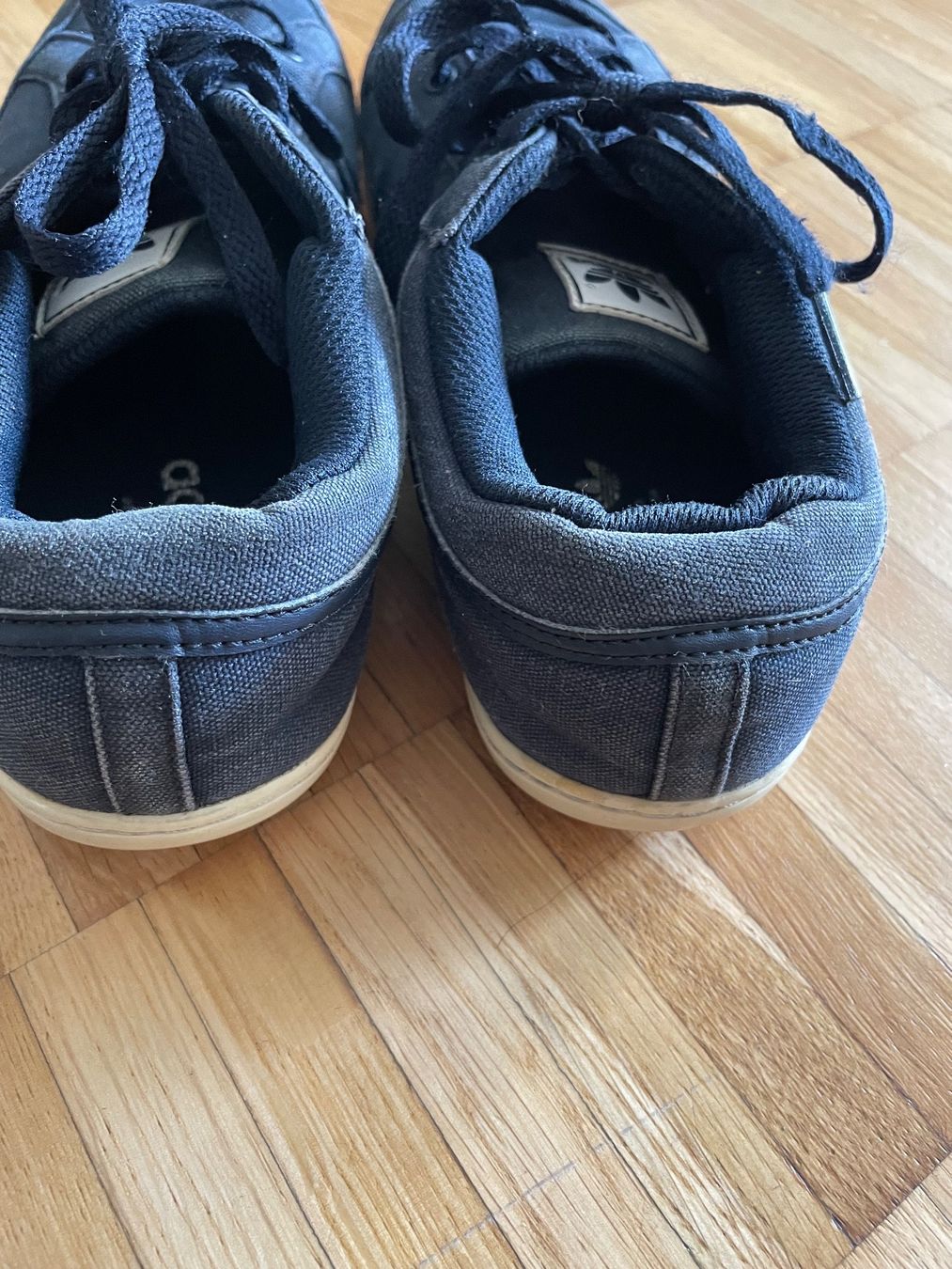 Adidas Scarpe da uomo: Adidas blau sneakers Gr.43 – Usato da Thalwil venduto da mar_pvx7 2