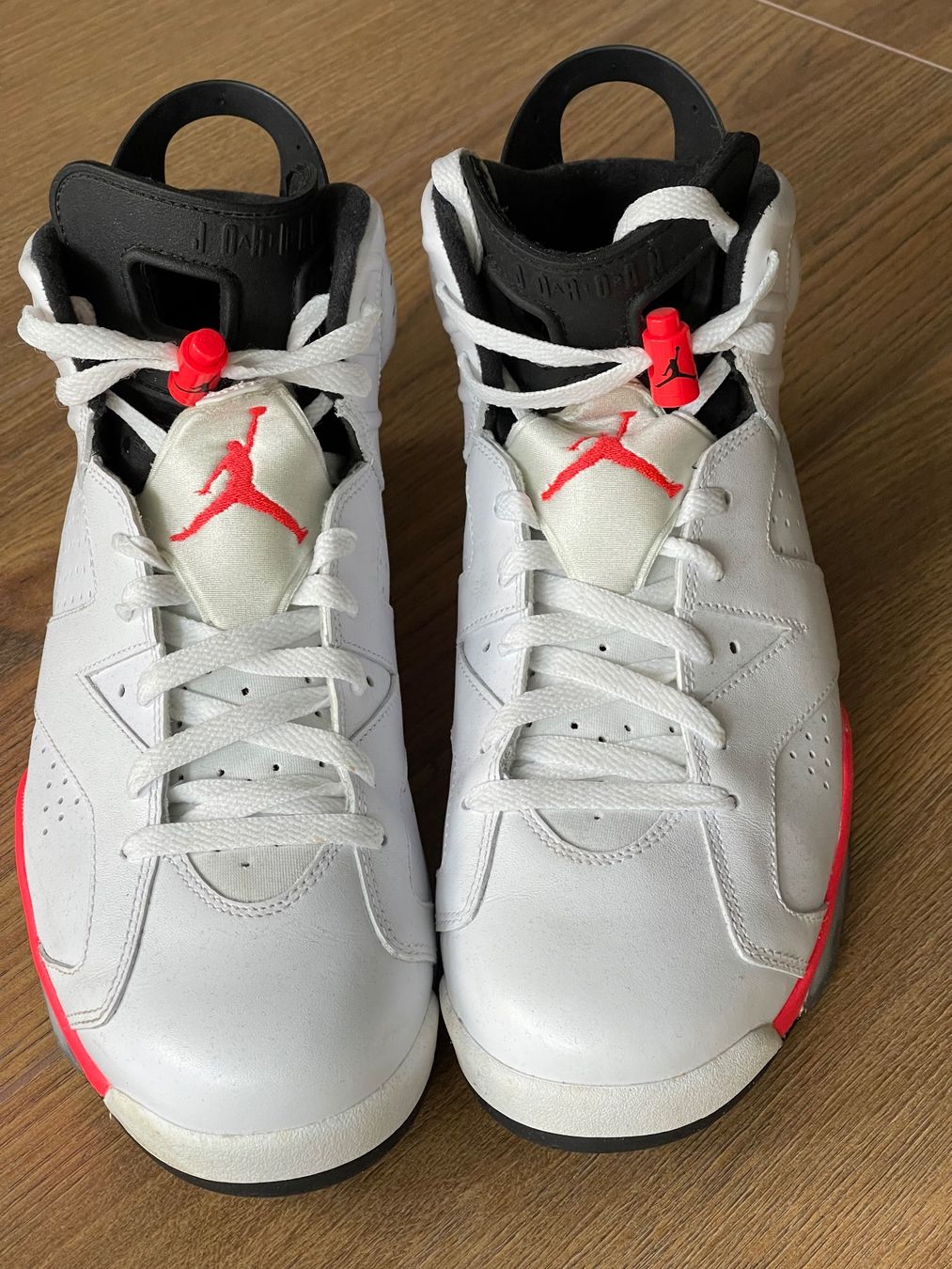 Scarpe da uomo: AIR JORDAN RETRO 6 WHITE INFRARED – Nuovo (secondo la descrizione) da Mülenen venduto da CreativeSolutions 2