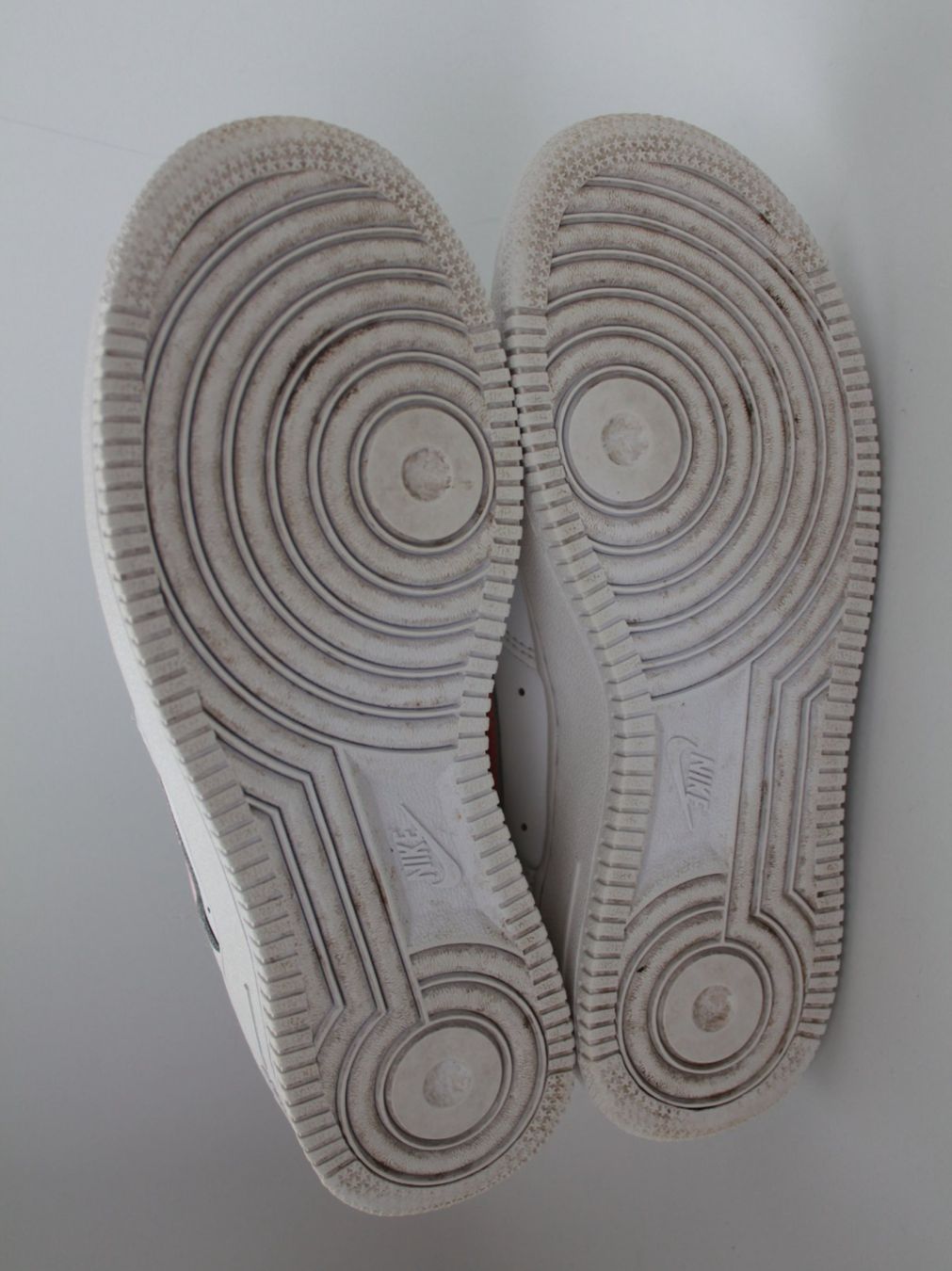 Nike Scarpe per ragazze: Nike Air Force 1  t. 37.5 – Usato da Peseux venduto da Gilloss 4