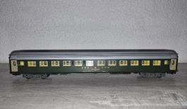 Liliput SBB Personenwagen 88 450 , sehr lang, grün, schön