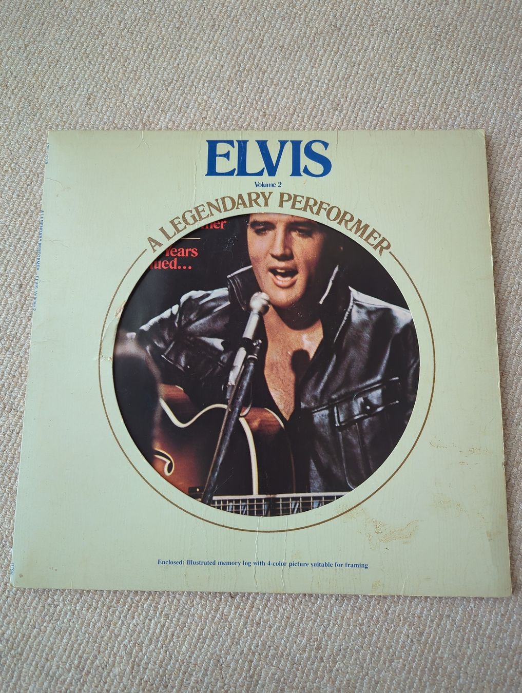 Schallplatten: Elvis A Legendary Performer Volume 2  – Gebraucht aus Niederglatt ZH von pasadena24