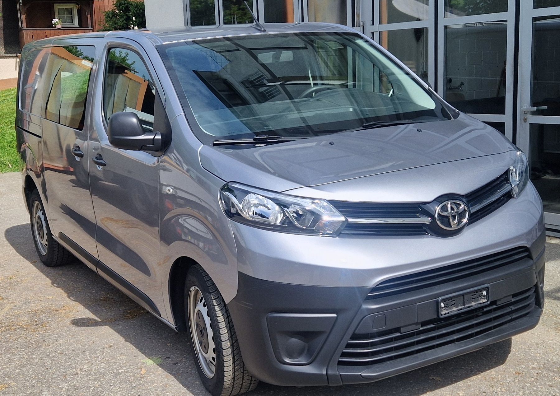 Toyota Véhicules utilitaires: Toyota Proace Panel Van 2.0lt 150PS – D'occasion à Rieden SG par romi1271