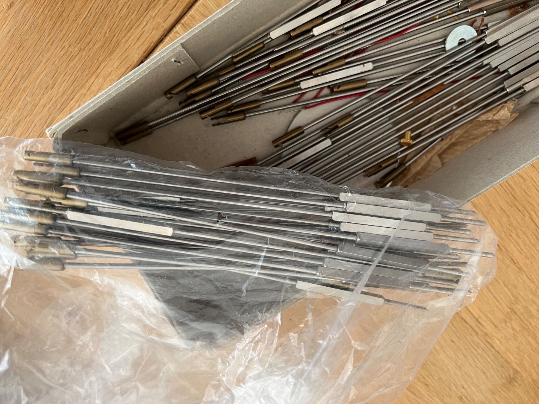 Kit di modellismo & Modellini statici: Lot de tringles de transmission, modelisme, vintage – Usato da Vevey venduto da tono62 2