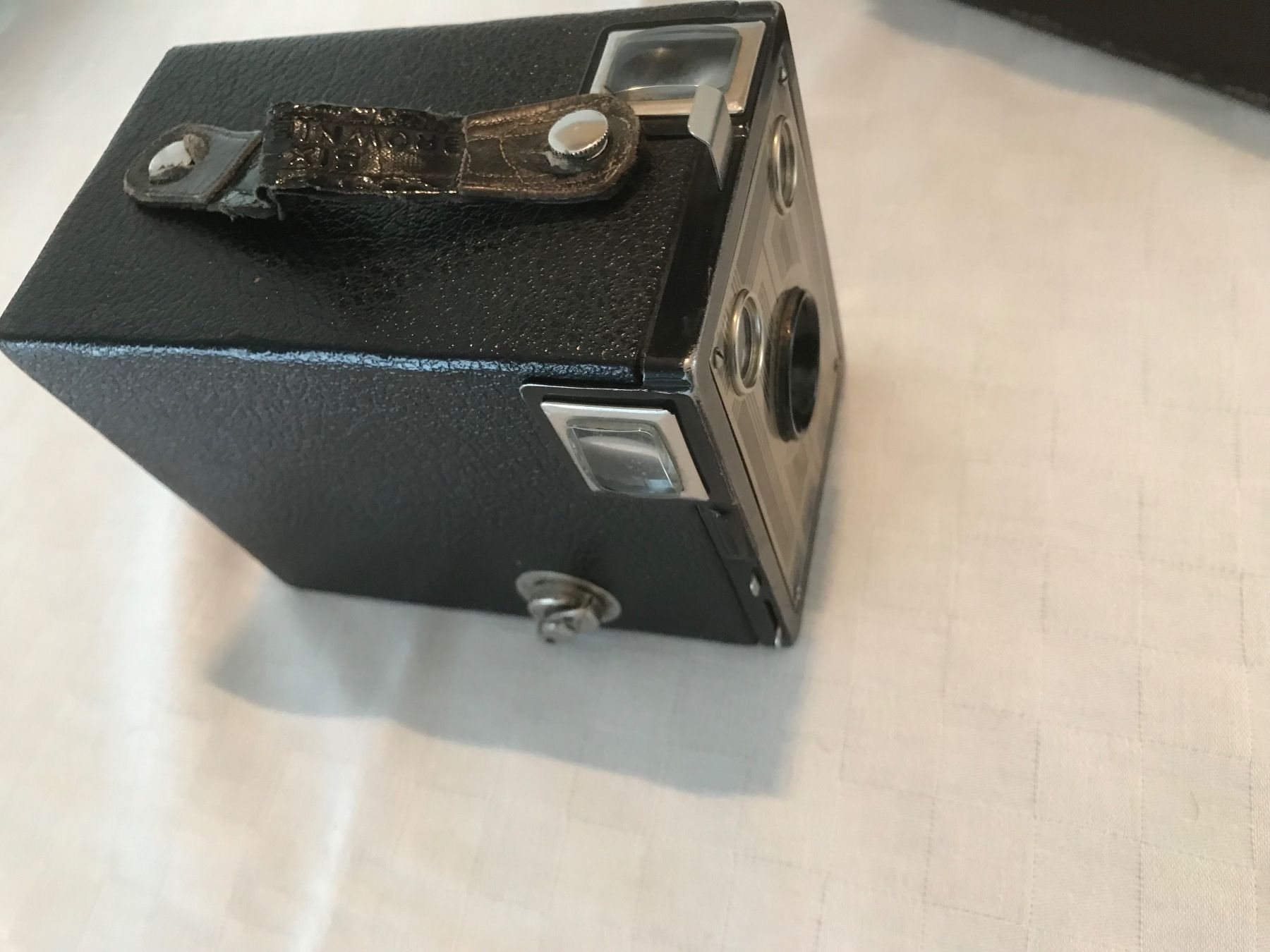 Kodak Fotocamera: Fotokamera, Kodak Brownie Junior – Usato da winterthur venduto da Grami1 2