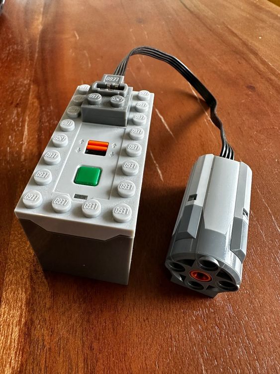 LEGO power MMotor & Batteriebox Rollercoaster 8883 + 8800 Kaufen