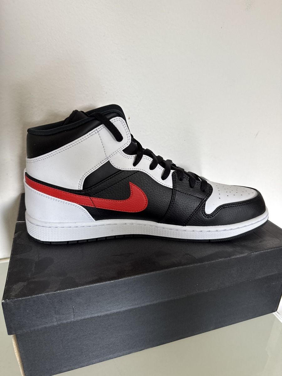 Jordan Herrenschuhe: Air Jordan 1 MID Grösse 48.5 – Neu (gemäss Beschreibung) aus Winterthur von Apple_verkauf 1