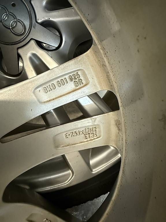 Pneumatici & Ruote complete: Audi S1 Kompletträder  – Usato da Herisau venduto da can-61 4