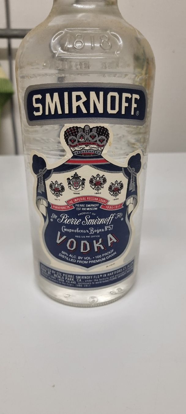Bevande alcoliche: Alte Smirnoff Vodka Flasche 1970 – Nuovo e nell'imballaggio originale da Moosseedorf venduto da dfe_s5hz 1