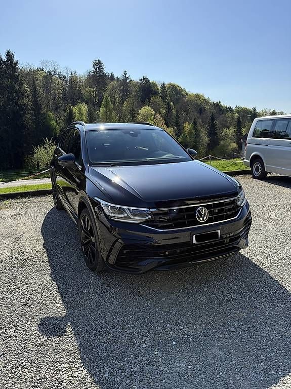 Automobili: VW Tiguan 2.0 TDI 4Motion R-Line – Usato da Homburg venduto da andrinjenny