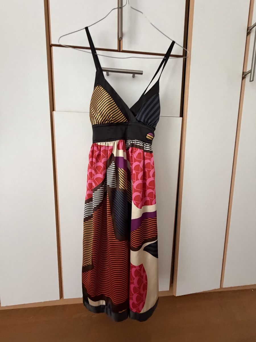 Vestiti: Satin Cocktailkleid – Usato da Luzern venduto da THINGS-11