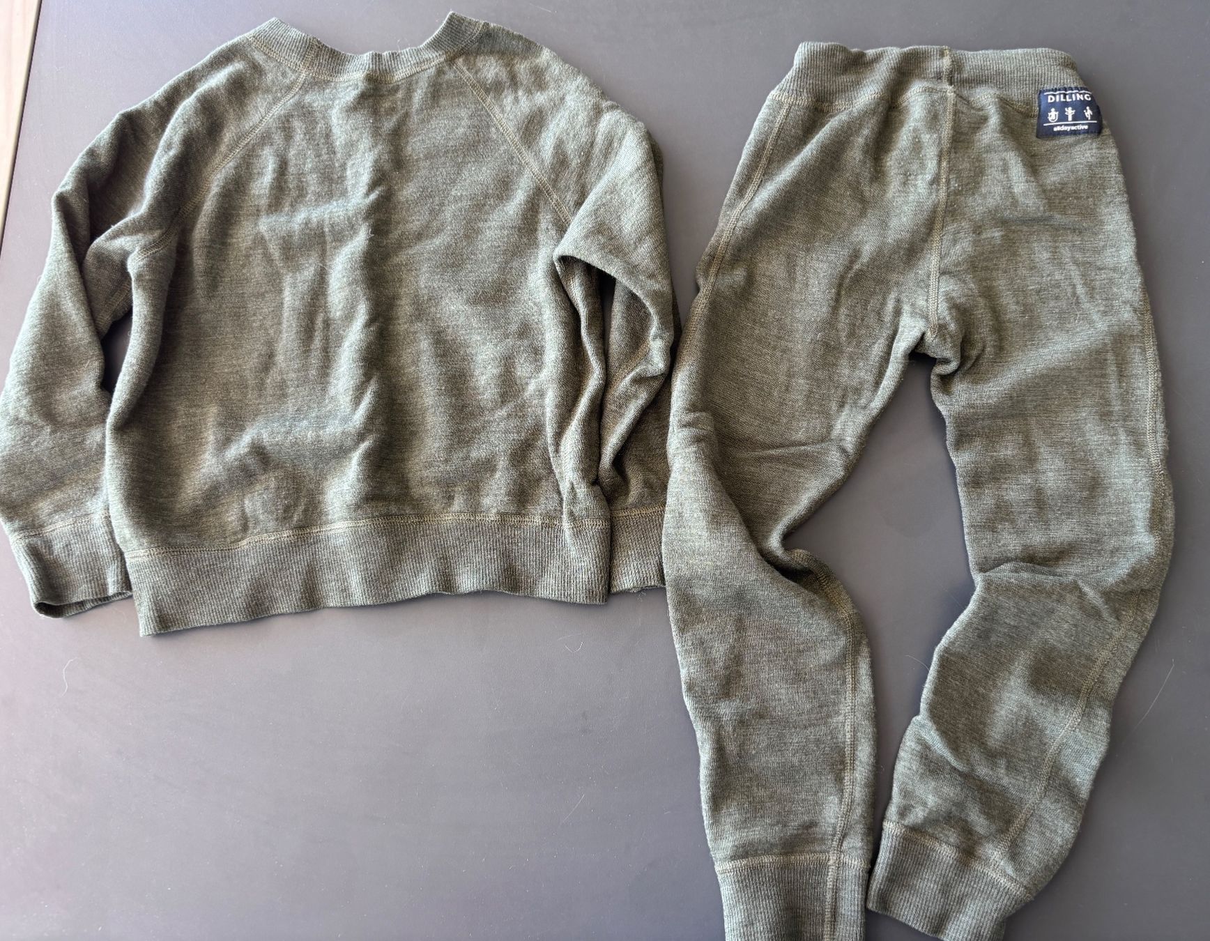 Dilling Lotti & Set di vestiti: Dilling Merino Set  Grösse 110/116 – Usato da Brugg AG venduto da tsannen 1