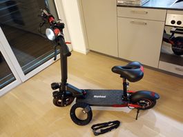 Elektroroller Mankeel, mit Sitz, guter Zustand!